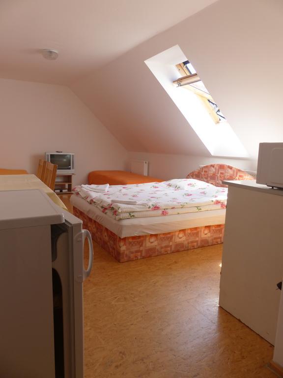 Bizoní dvůr Retenice Exterior foto
