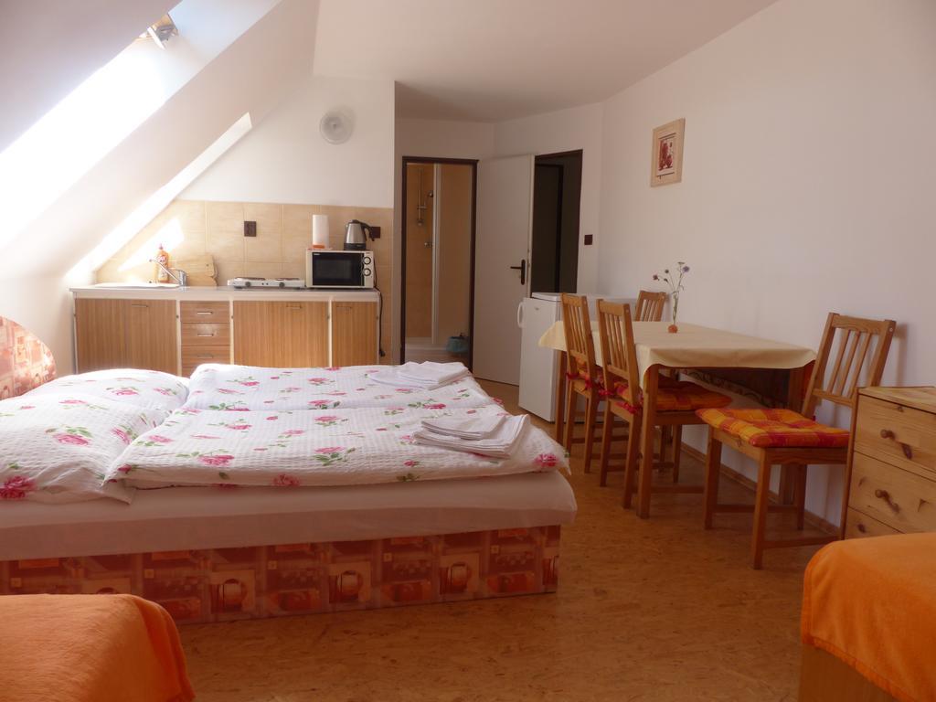 Bizoní dvůr Retenice Exterior foto